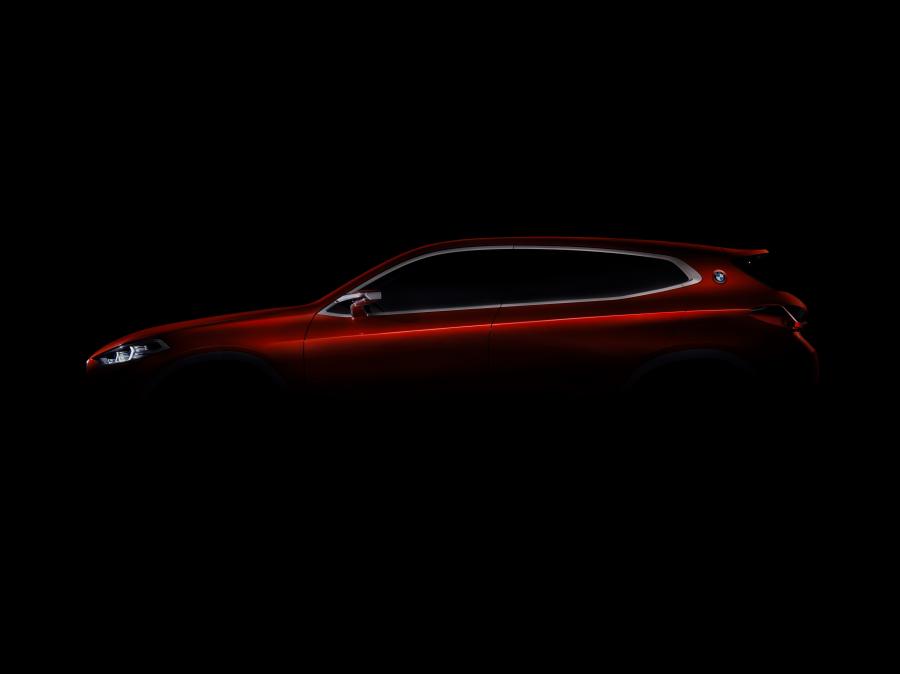  BMW Concept X2 (F39) 2016 года  (фото 18 из 23)